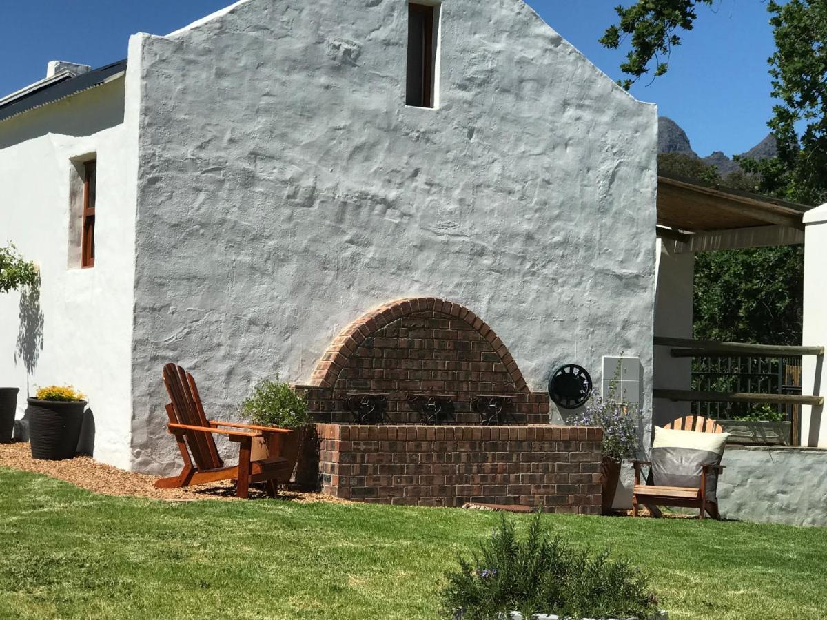 Raithby Winelands Historical Cottage מראה חיצוני תמונה
