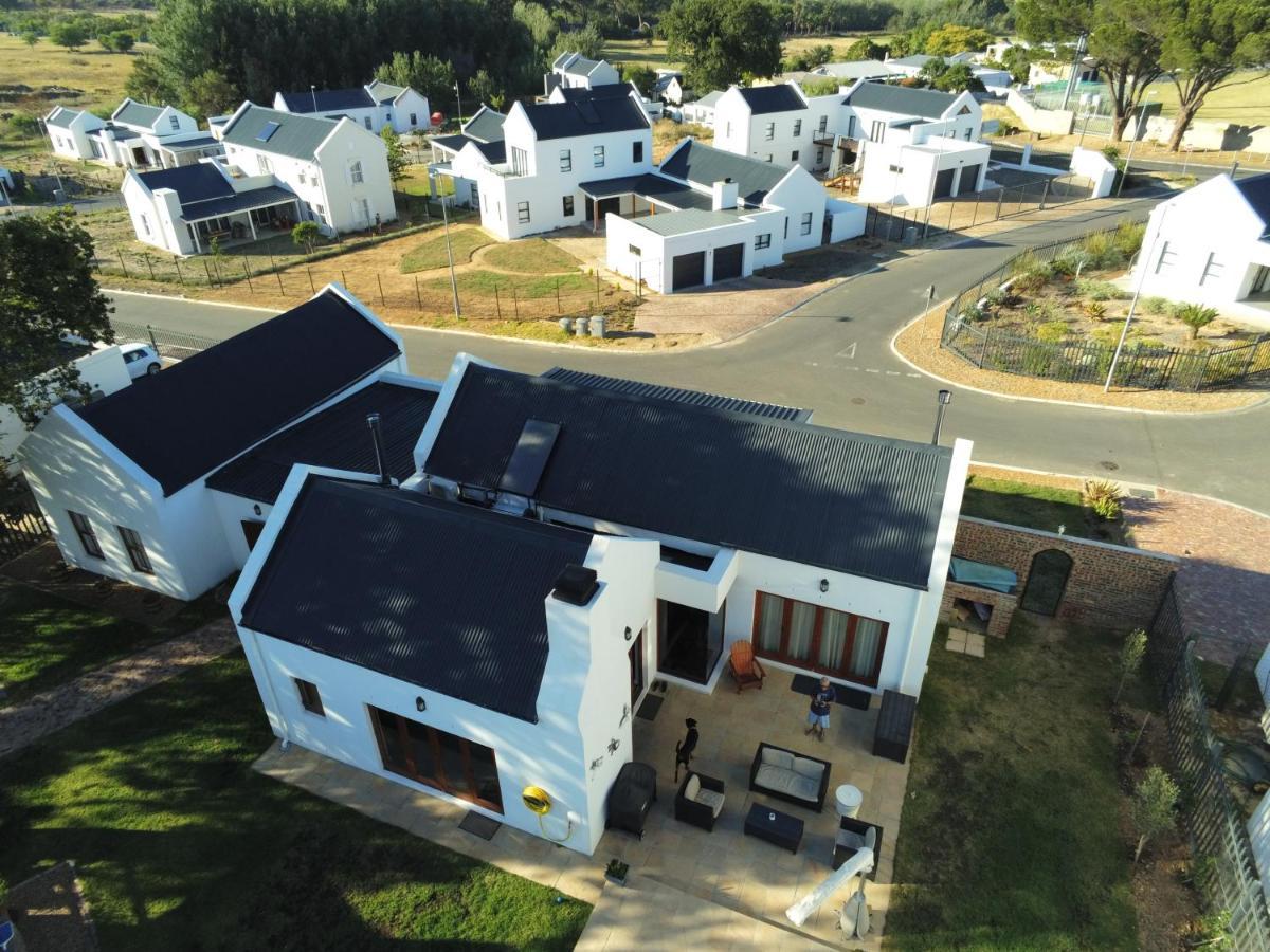 Raithby Winelands Historical Cottage מראה חיצוני תמונה
