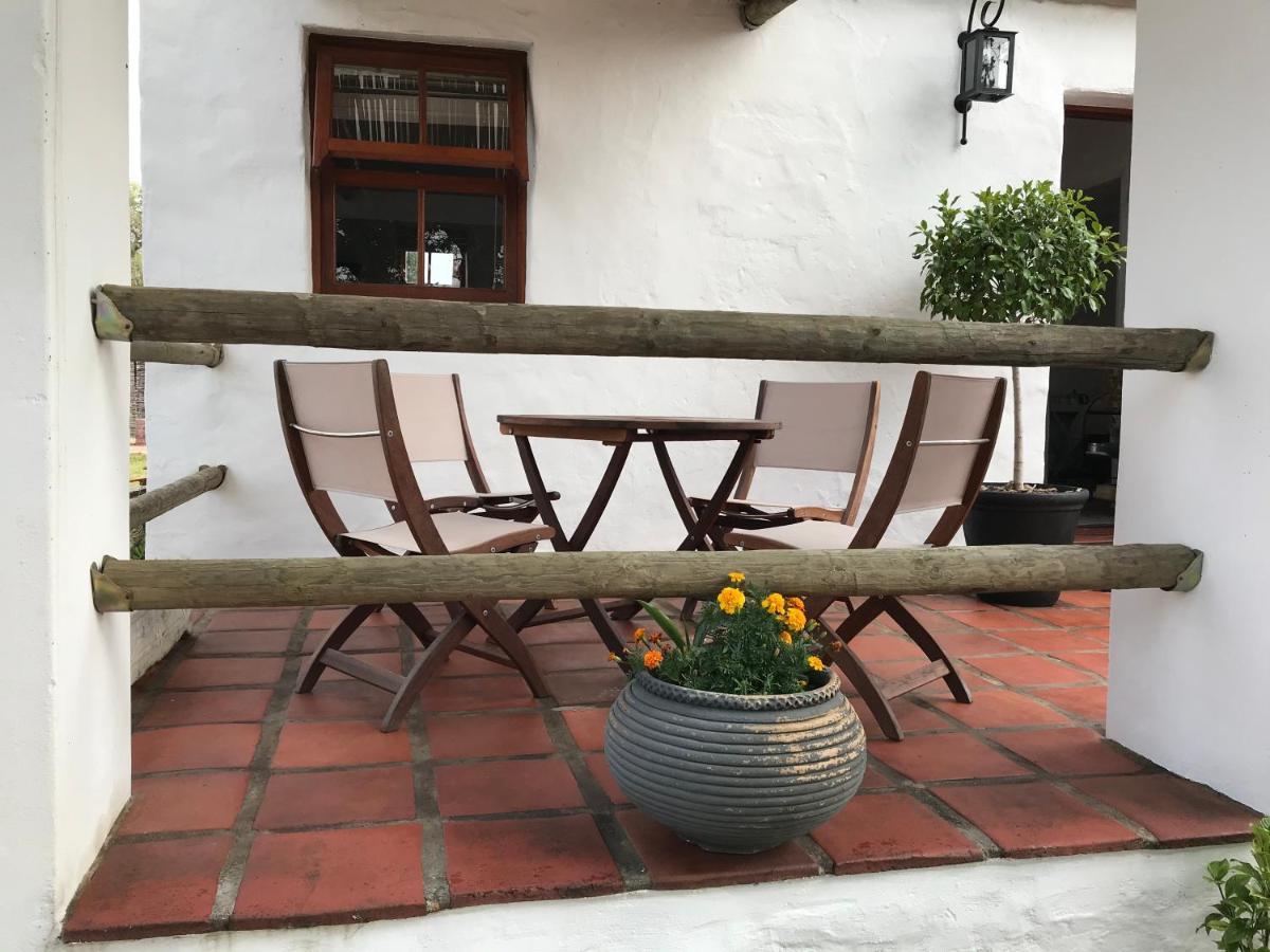Raithby Winelands Historical Cottage מראה חיצוני תמונה